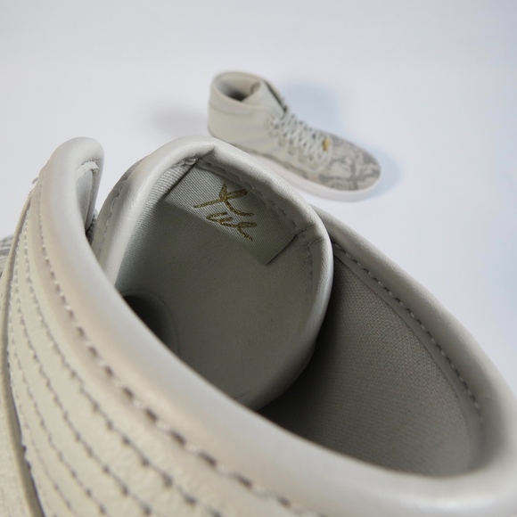 🆕 Nike Jordan Westbrook 0 Croc Sneaker Light Bone - Picture 6 of 8